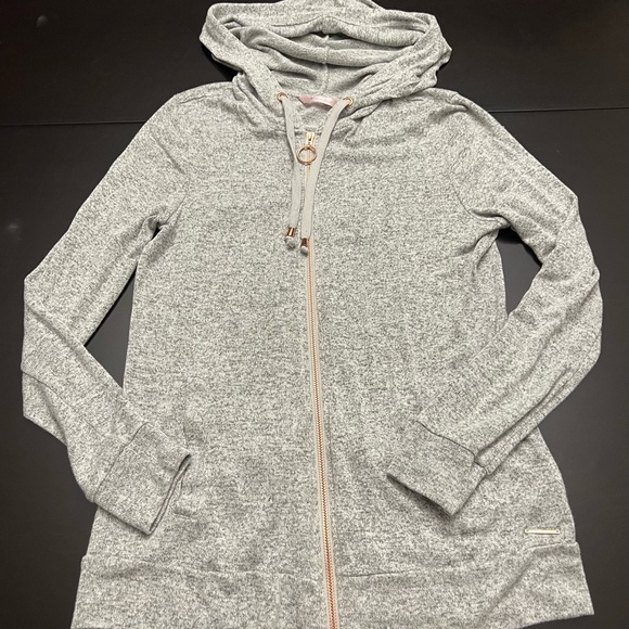Heather grey la vie en rose hoodie - Picture 5 of 13